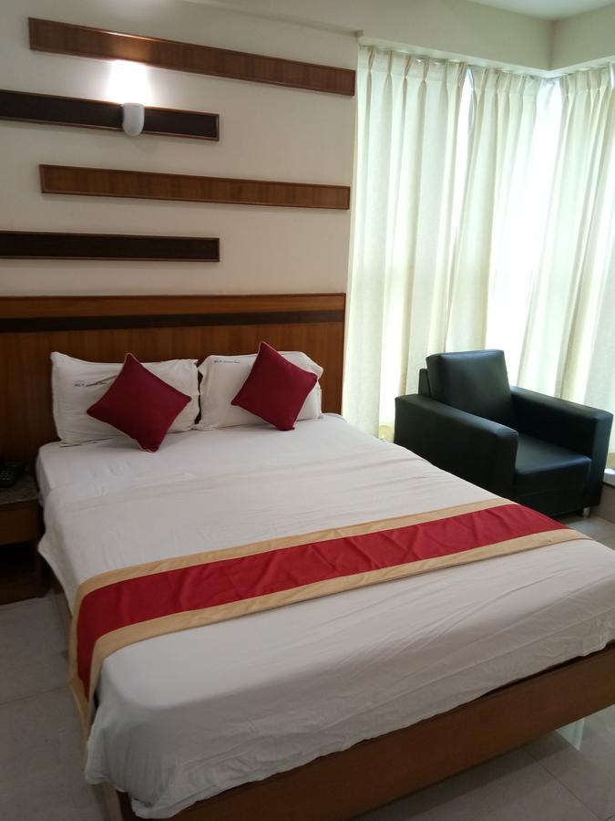 Hlv Grand Inn Бангалор Экстерьер фото